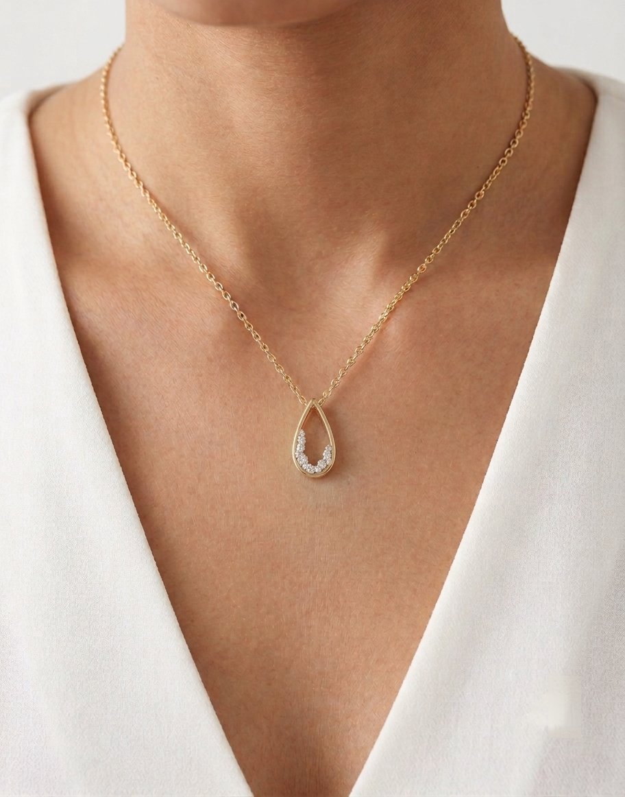 Moissanite Pendant - Image 3