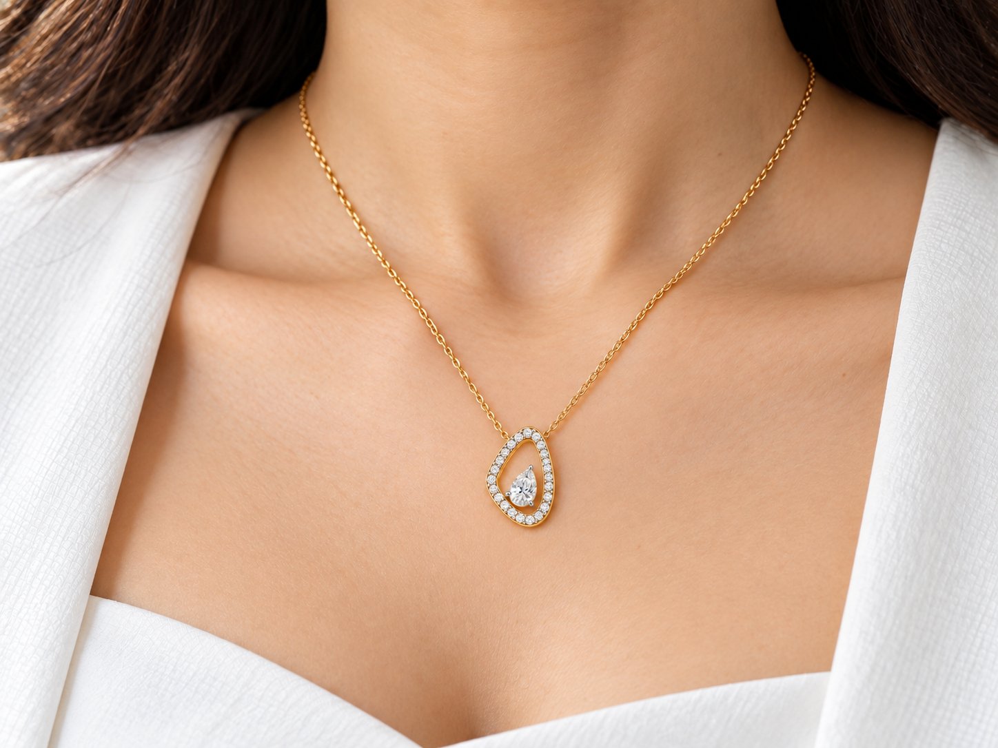 Moissanite Pendant with Chain - Image 5